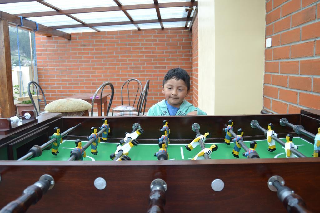 Mashy'S Hostal Otavalo Bagian luar foto